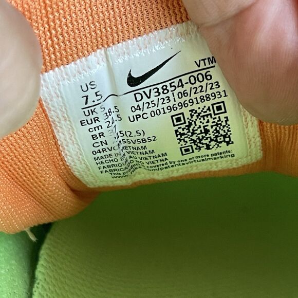 Nike Womens Size 7.5 Air Zoom Pegasus 40 Photon Dust Running Shoes Sneakers - Picture 16 of 16